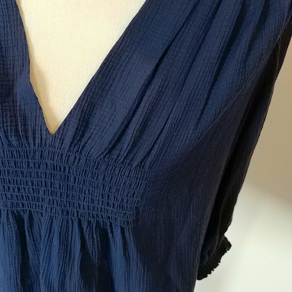 Ann Taylor blouse - Picture 4 of 7